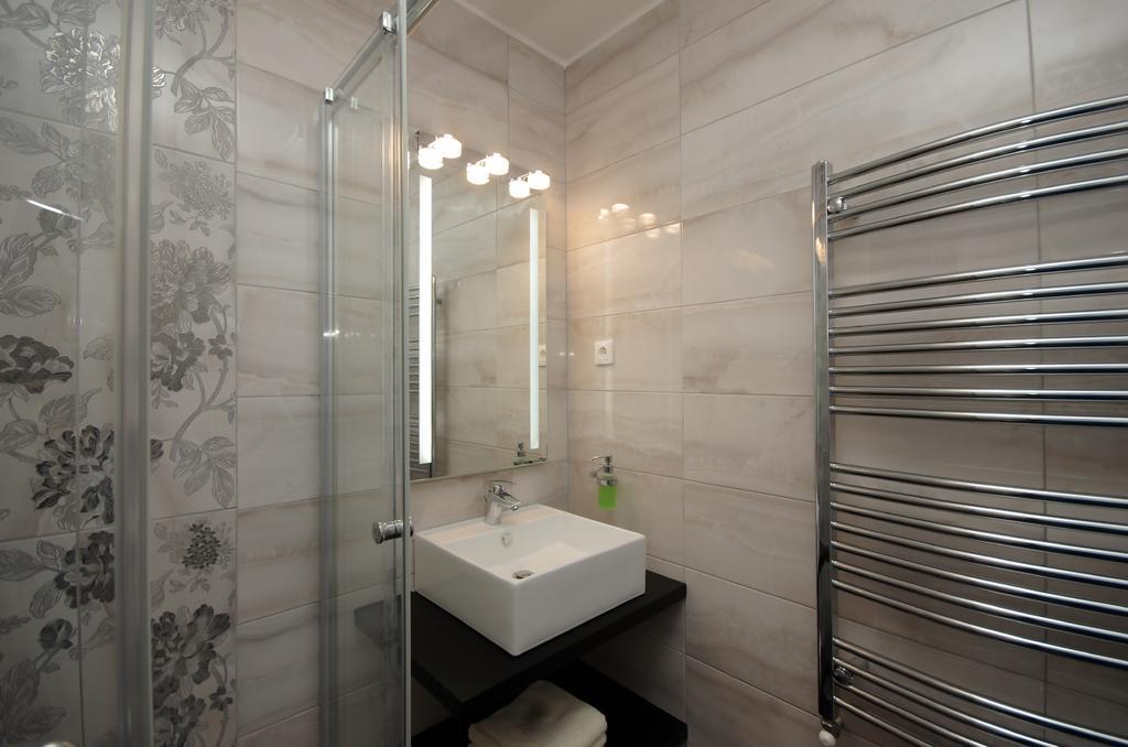 Regina Delux Apartman Gyula Extérieur photo